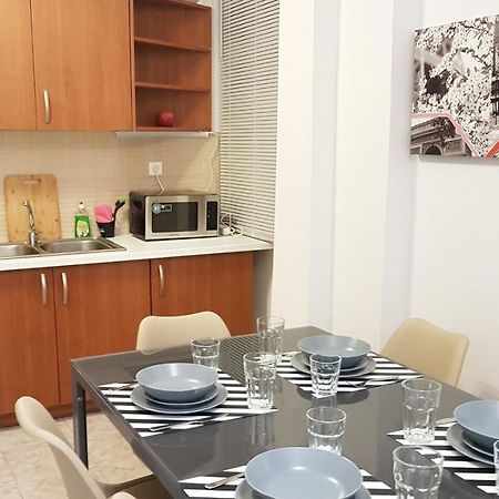 Palette Apartment Bamboo - Athens Center, 6 BD, 3 BATH Eksteriør billede
