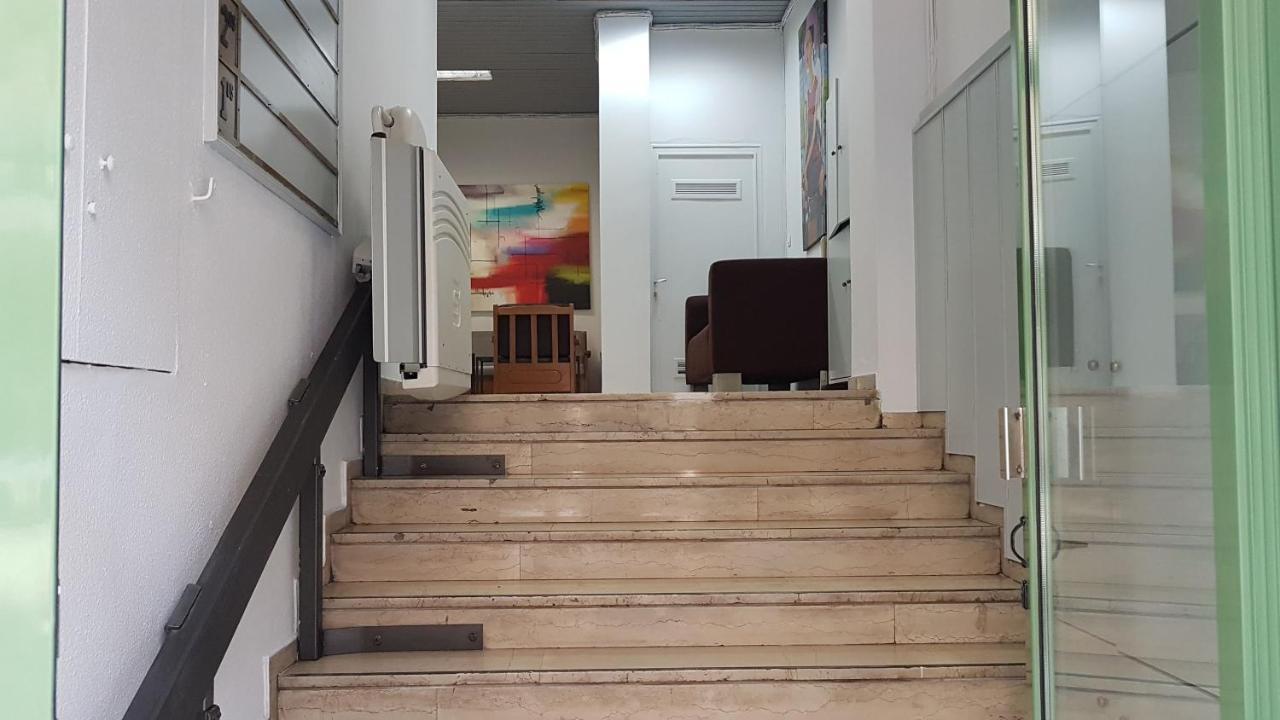 Palette Apartment Bamboo - Athens Center, 6 BD, 3 BATH Eksteriør billede