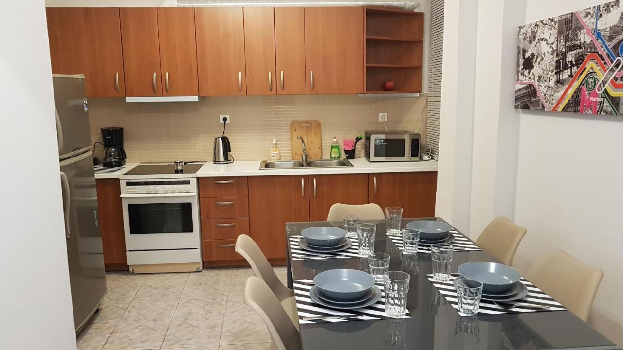 Palette Apartment Bamboo - Athens Center, 6 BD, 3 BATH Eksteriør billede