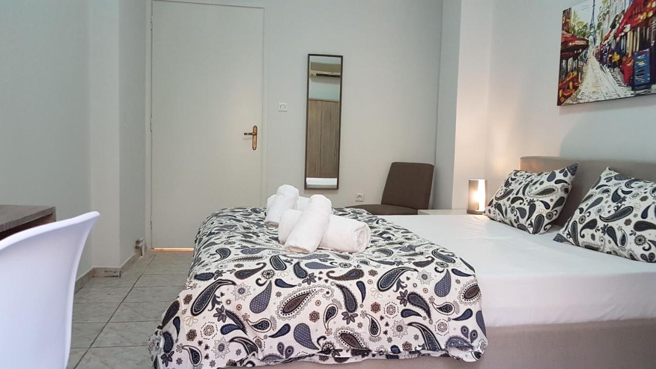 Palette Apartment Bamboo - Athens Center, 6 BD, 3 BATH Eksteriør billede